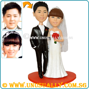 Fully Customized 3D Lovely Wedding Couple Figurines
